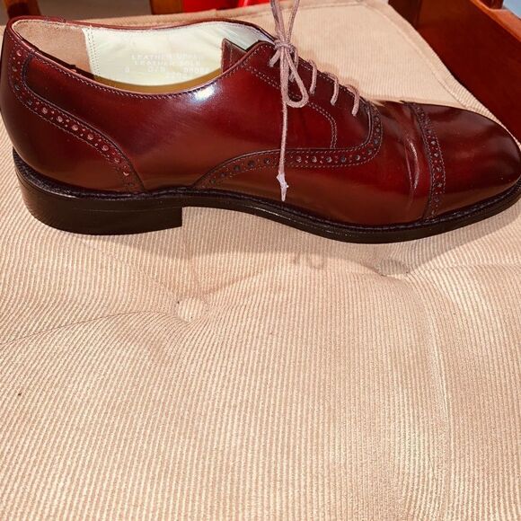 Vintage Bostonian Impression Cap Toe Oxfords - Picture 6 of 8